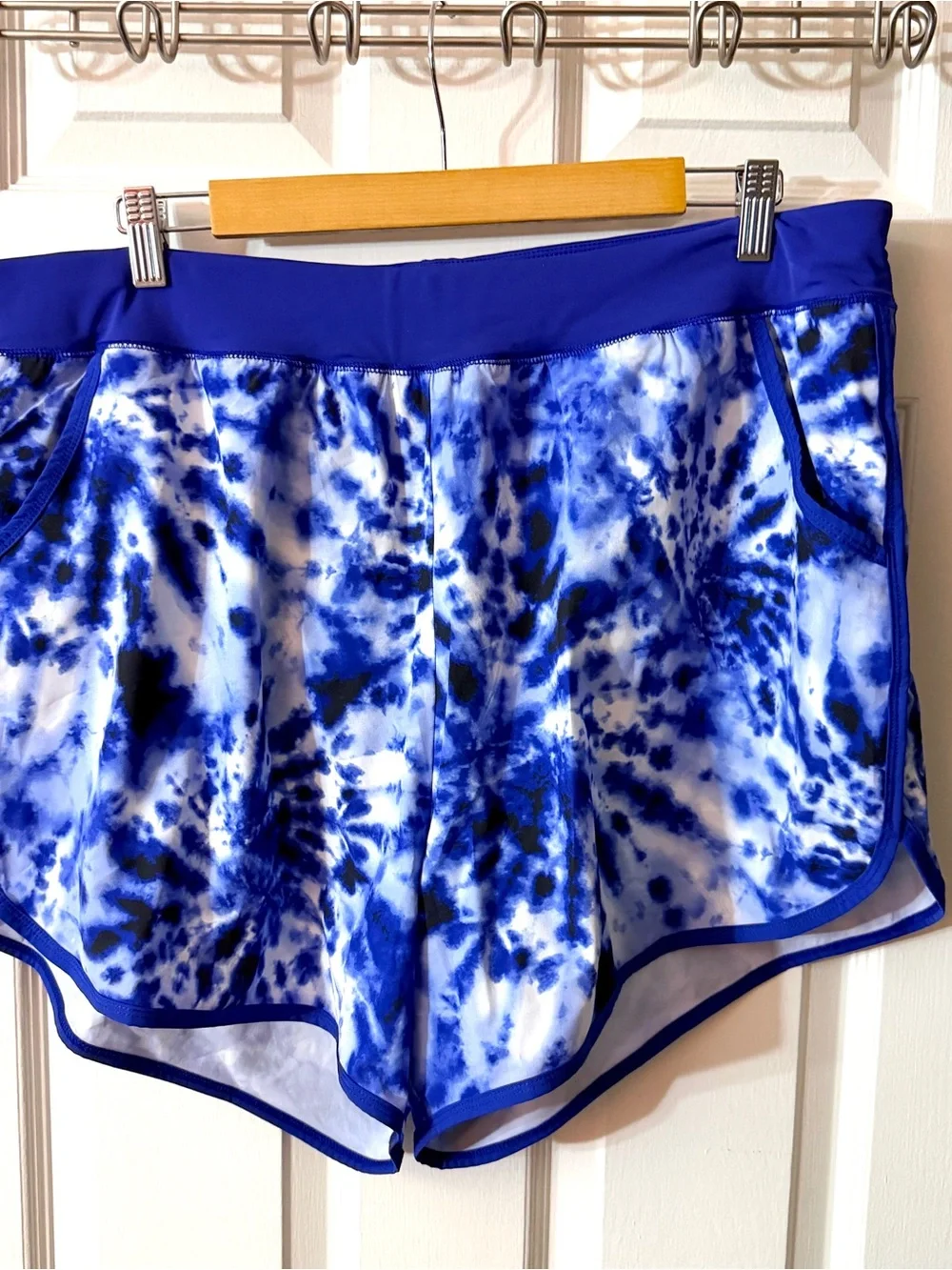 Torrid Swim Shorts Plus Size 2 2X Purple Tie Dye High Rise Dolphin Active Modest